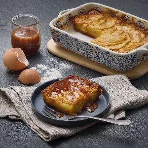 Gâteau invisible aux pommes et au caramel beurre salé