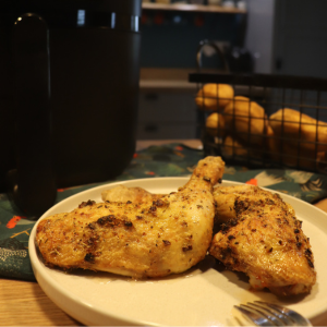 Cuisses de poulet au Airfryer marinées au curry et à l'ail
