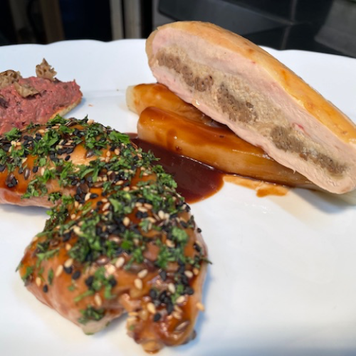https://www.loue.fr/Pintade entre Champs et Forêt, une recette d’exception